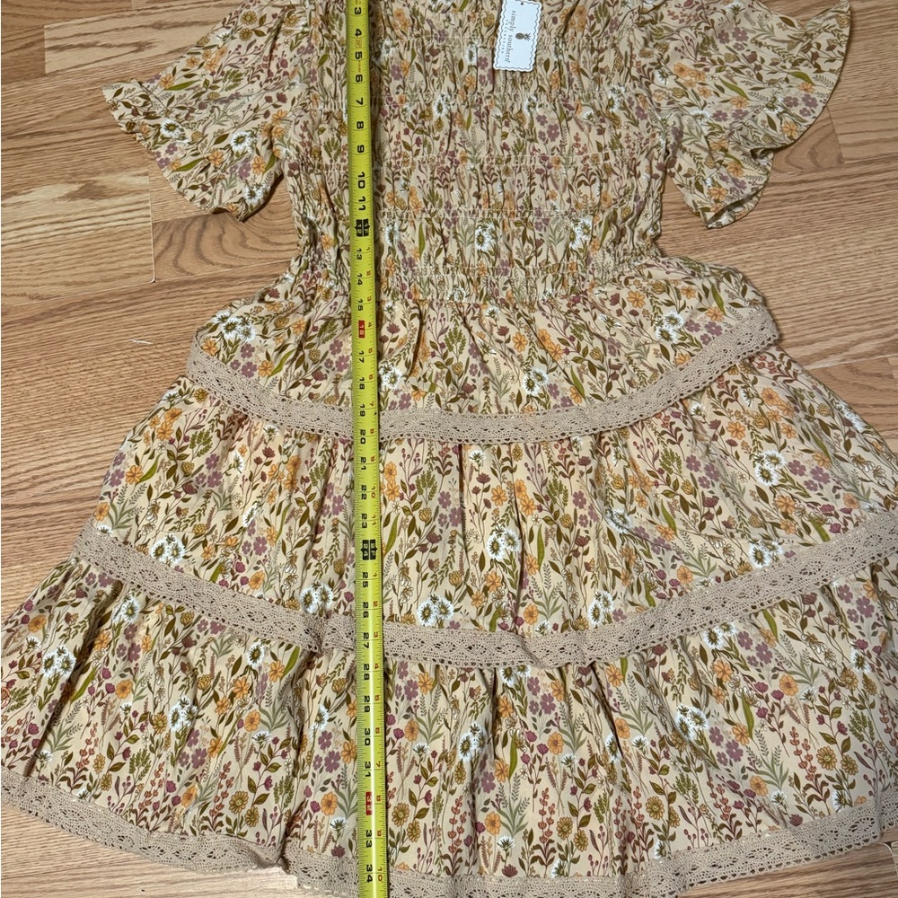 Floral Ruffle Dress NWT - Picture 4 of 6